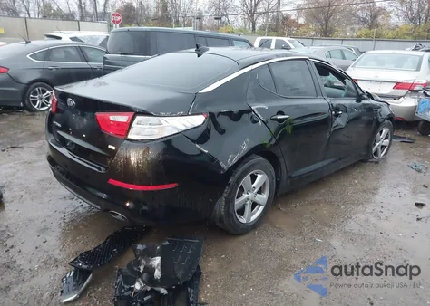 2015 Kia Optima Lx z USA, uszkodzony, nr VIN 5XXGM4A72FG404009